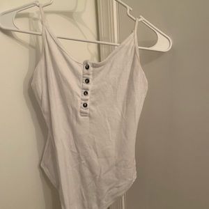 One piece tank